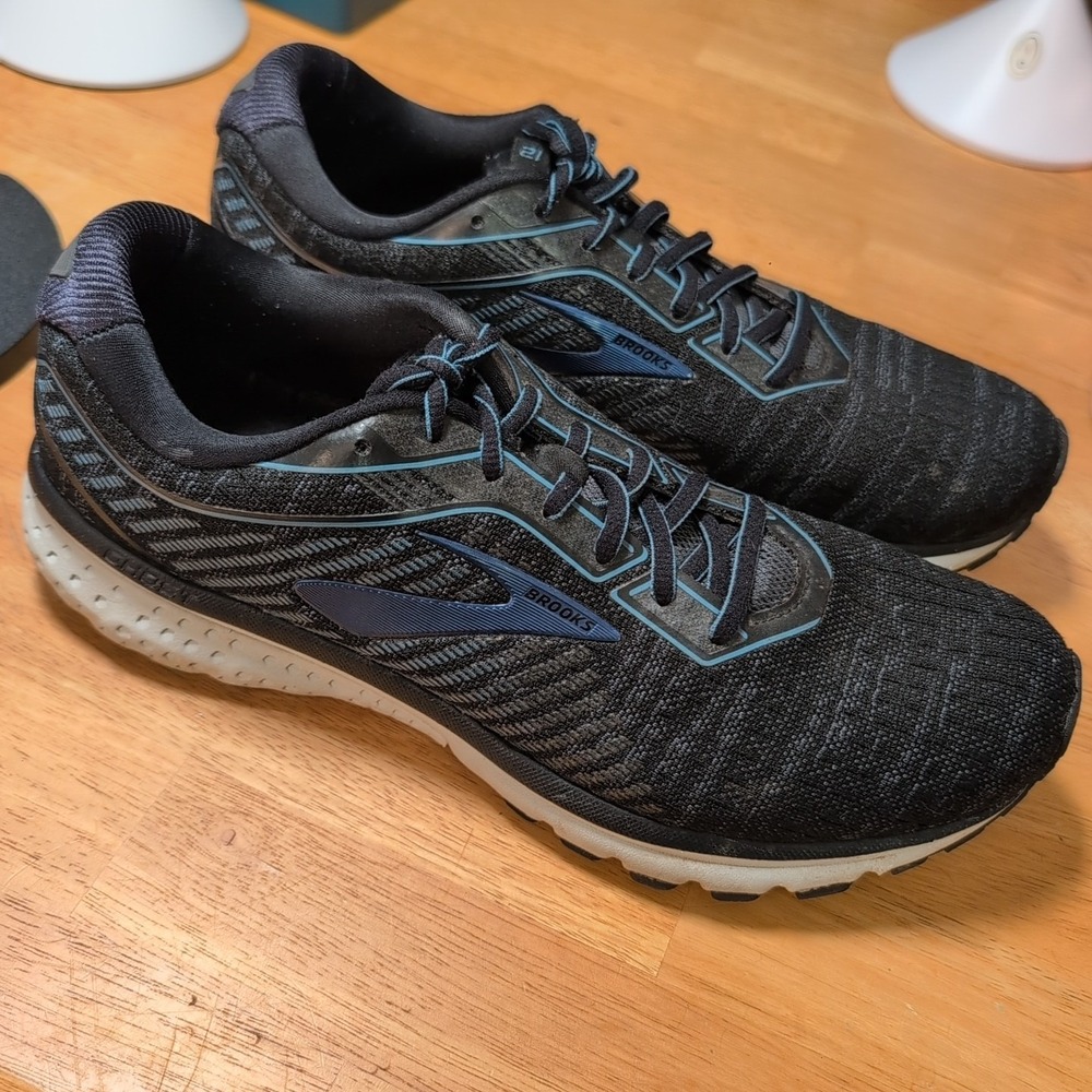 Men's Size 10 - Brooks Ghost 12 Black and Blue Low Top Sneakers- 110316-1D-058